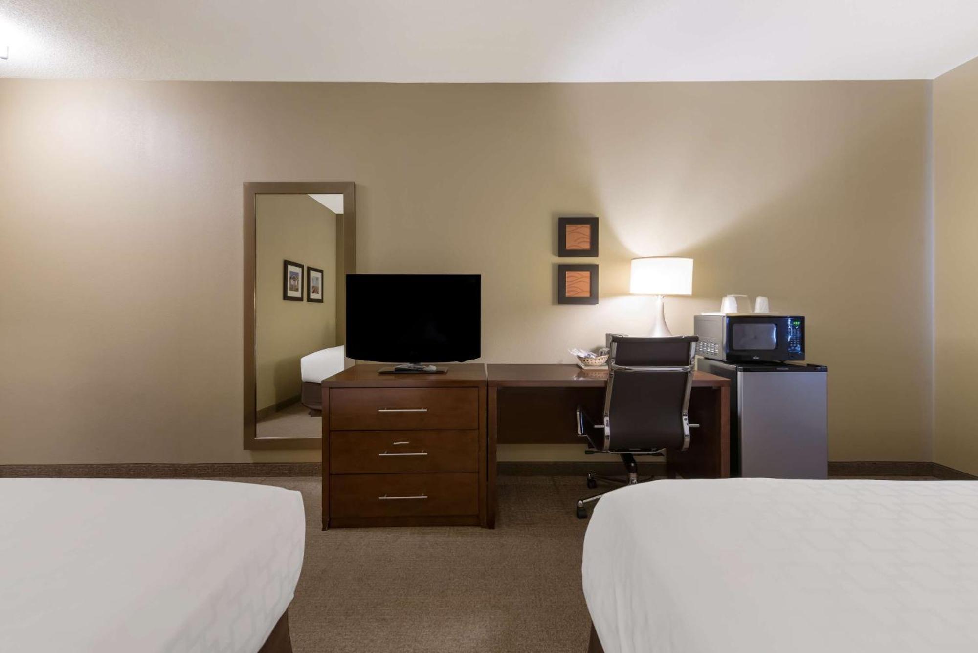 Comfort Inn East Wichita Exterior photo